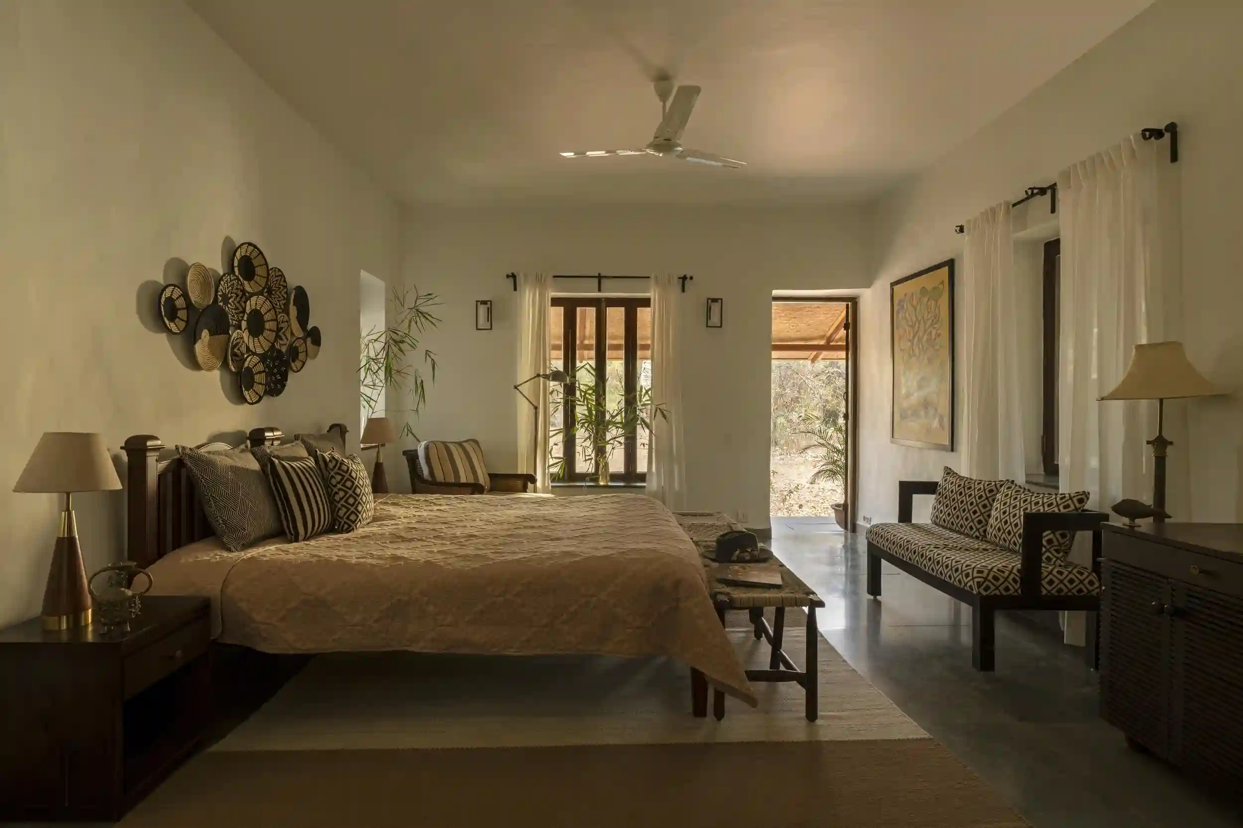 Gondia cottage writing desk